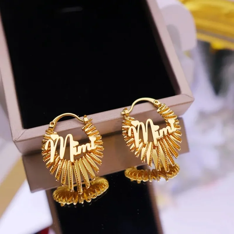 

Roro's 30mm Customized Stainless Steel Name Earrings Cute Heart-shaped lines Earrings 18K Gold-Plated Earrings Gift For Girls