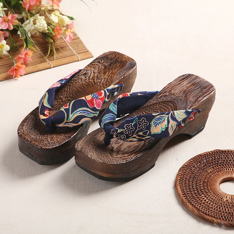 Japanese Geta for Women Japanese Traditional Shoes High Heel Platform Printed Wooden Shoes Five Colors Floral Outdoor Sandals