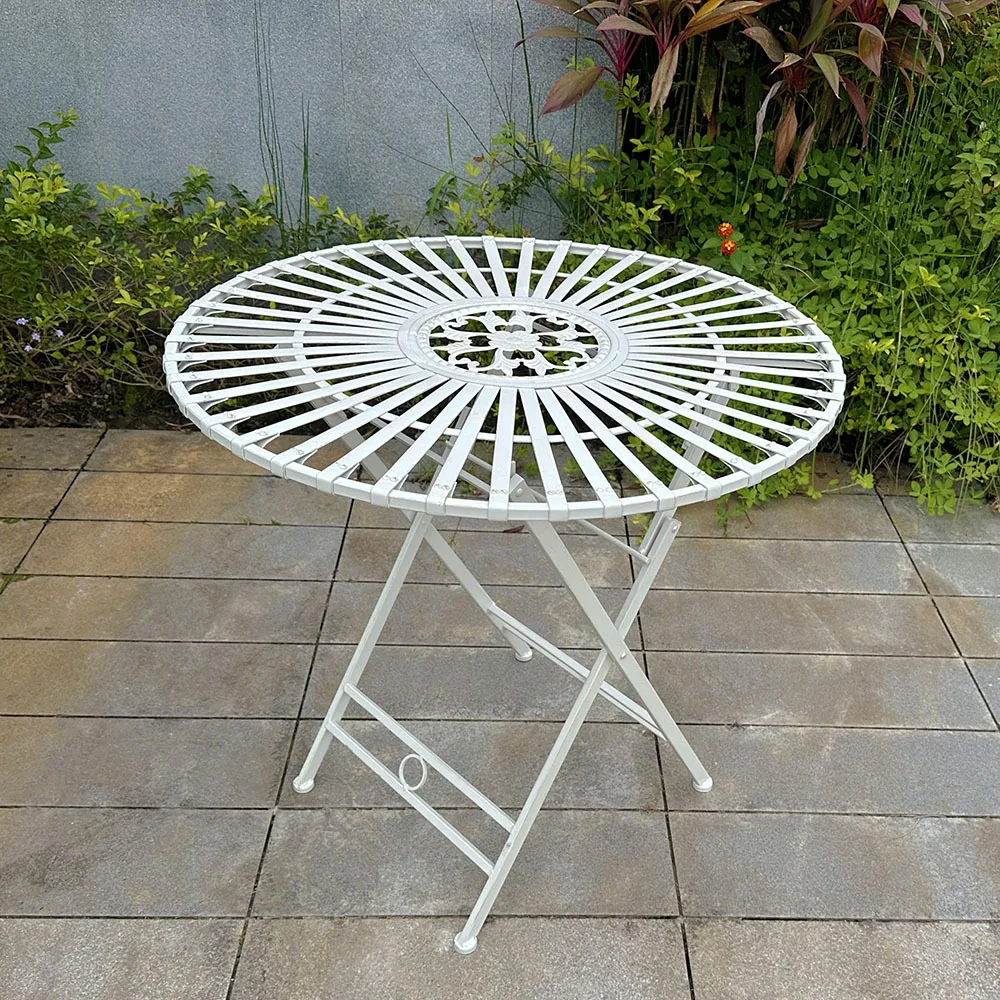 American country wrought iron old retro folding round table outdoor courtyard leisure table B & B special craft table