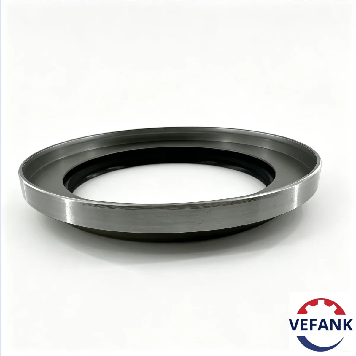 95*132*10/19 High-quality industrial oil seal – factory direct sales, oil-resistant rubber seal (NBR material).