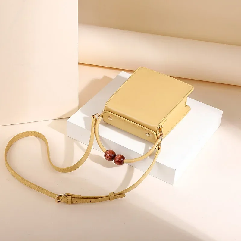 New Fashion Designer Cute Mini Beaded Handle Phone Bag All-match ShoulderBag CrossbodyBag Top-handle Bag Office Daily