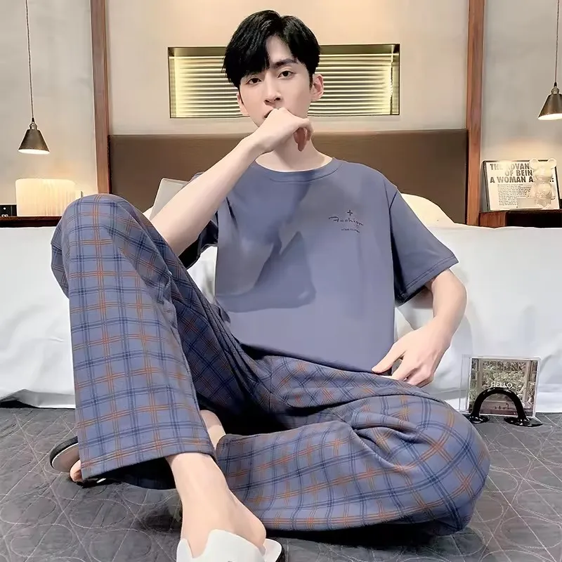 

Men's Summer Pajamas Set Thin Short-Sleeved Top with Loose Comfortable Trousers Two-Piece Home Service Suit for Warm Weather