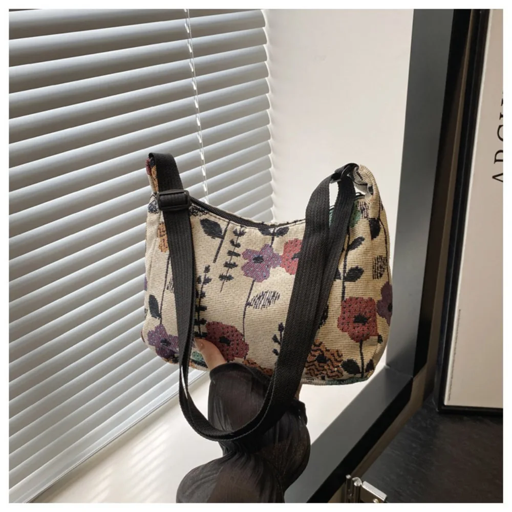 

High Quality Vintage Crossbody Bag Half Moon Shape Printed pattern Handbag Texture Messenger Bag for Women