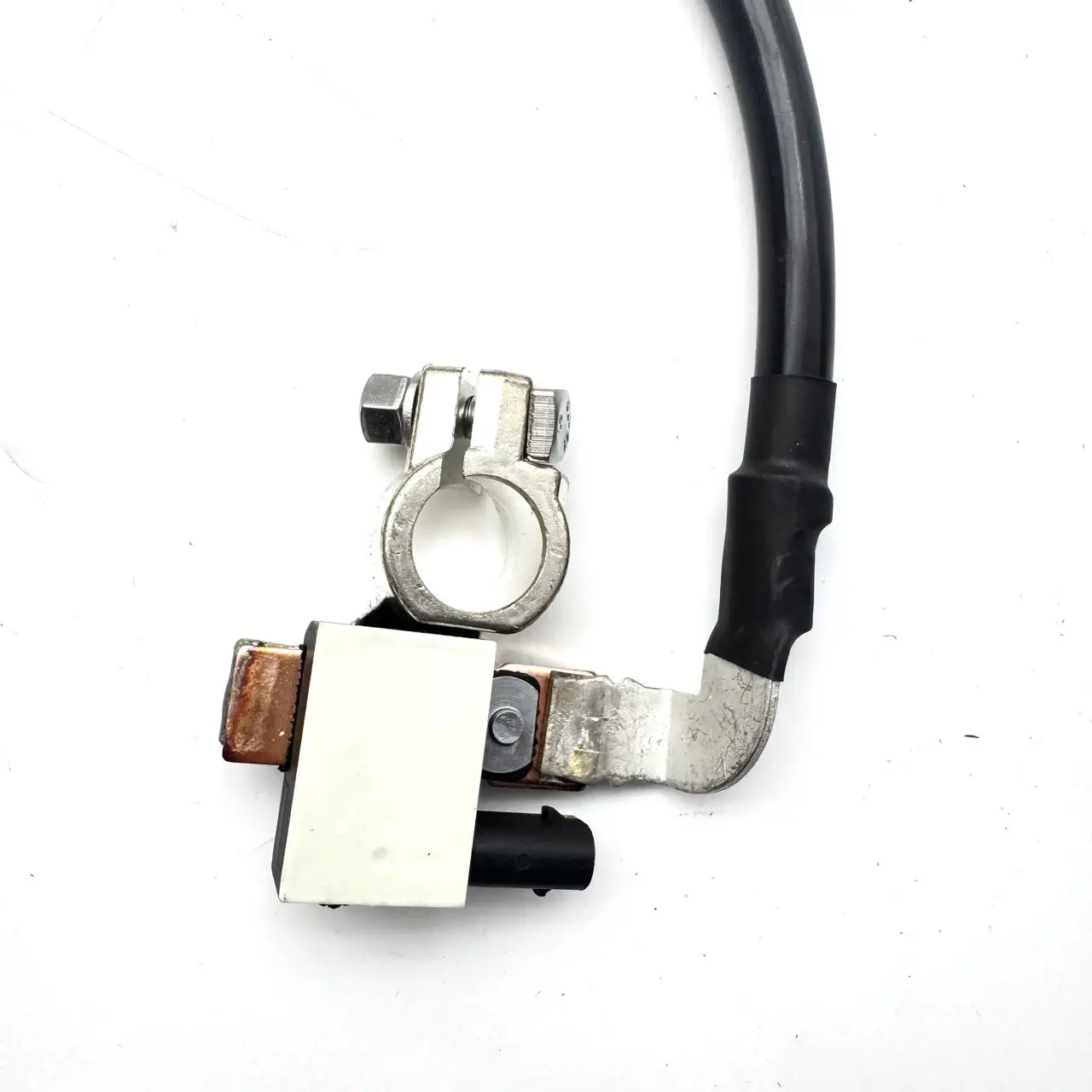 2-poliger negativer Batteriekabelanschluss IBS-Sensor für BMW E90 E91 E92 E93 OE:61126970685 61127838585 61127616200 – Detail 6