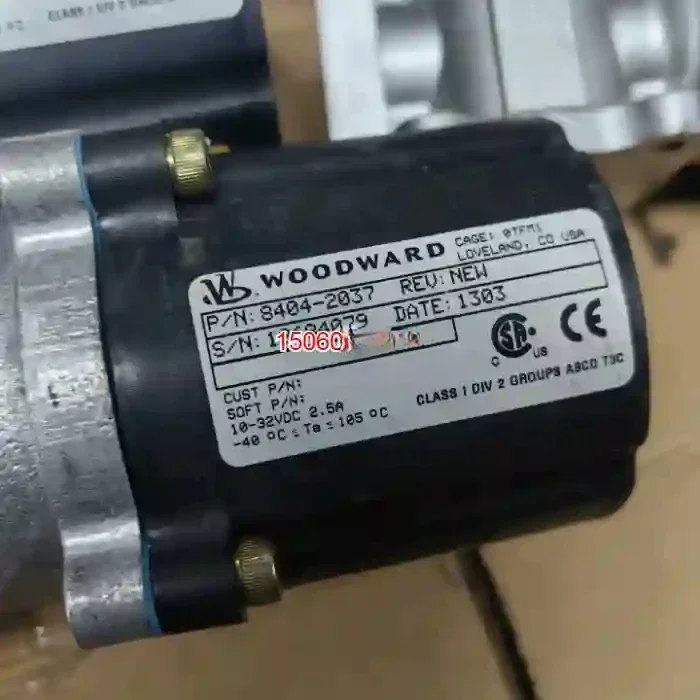 

New WOODWARD 8404-2037 UG25 Actuator 0121-00-002 30MM Actuator Mixed