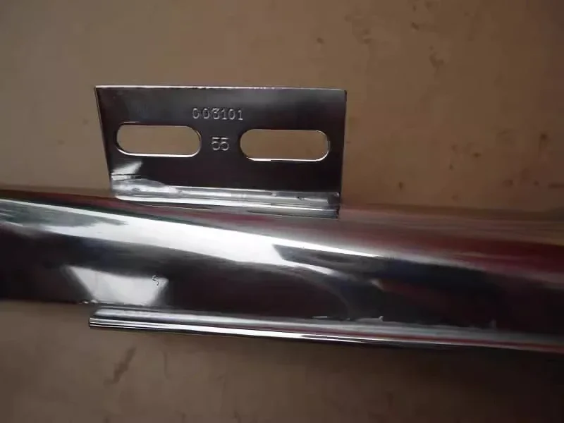 ملحقات ماكينة الخياطة Newlong دليل الورق NLI دليل ماكينة الخياطة دليل الورق عرض 55 مم 003101