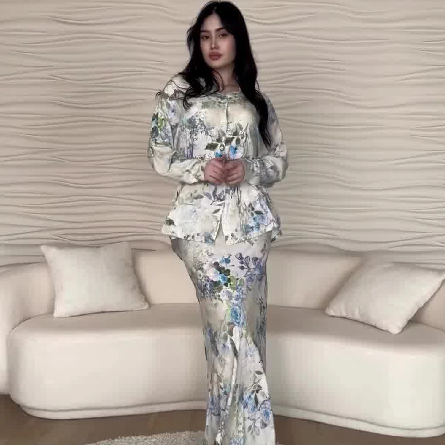 المرأة الربيع الصيف الأزهار طباعة واحدة الصدر مثير فستان كاجوال البدلة