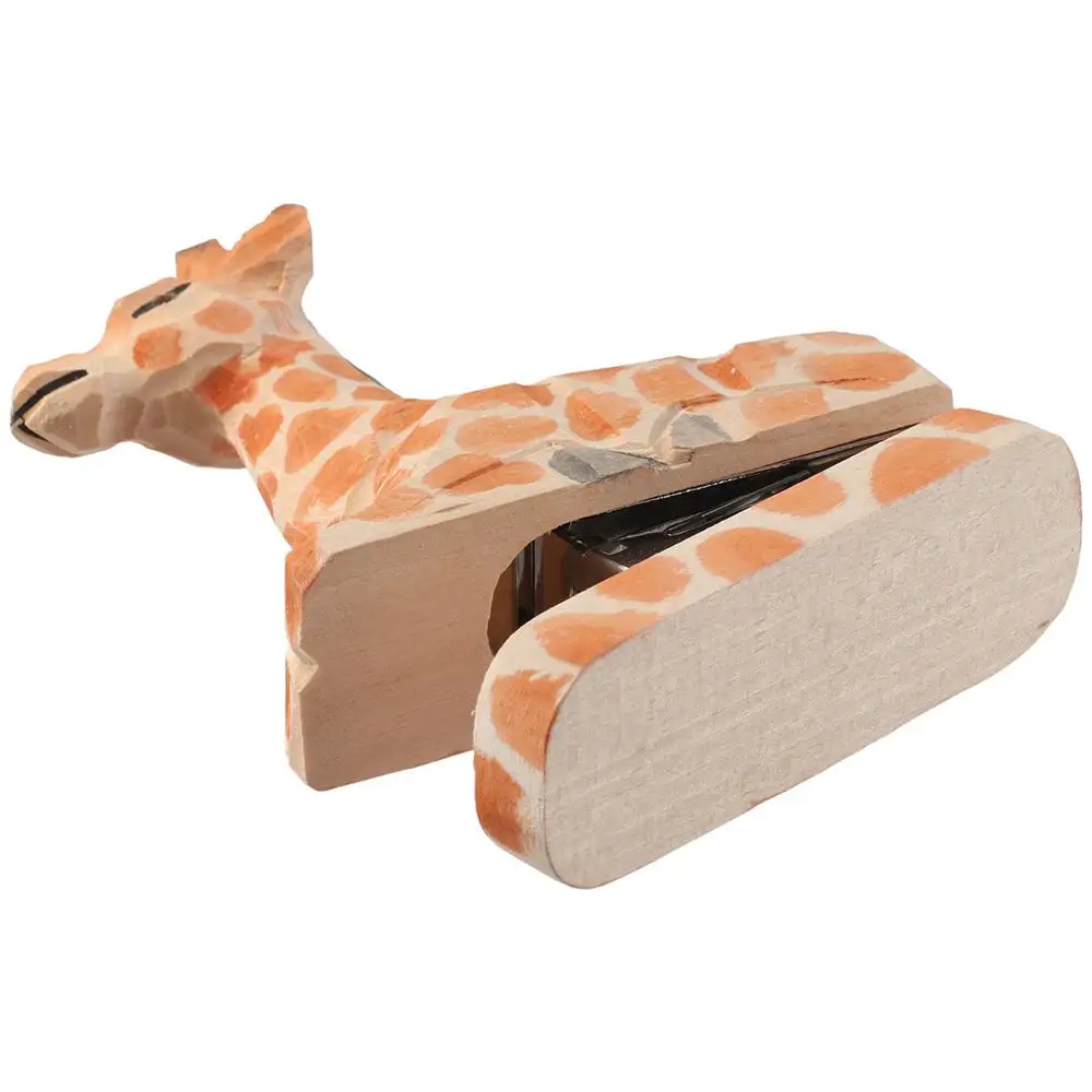 Durable Animal Stapler Giraffe Wooden Book Sewer Cute Carving Stapling Machine Office