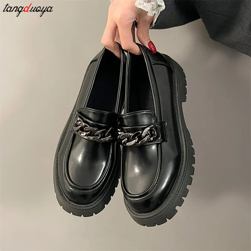 Chunky Heel Platform Metal Chain loafers Women Pumps Black round toe small leather shoes Female Casual Retro JK Uniform shoes