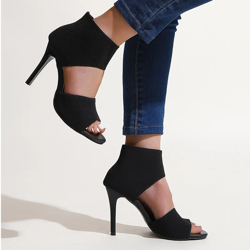 ليوبارد سوبر صندل كعب عالٍ للنساء حجم كبير الراحة الانزلاق على الصنادل 2025 الصيف خفيفة رقيقة الكعب أحذية عدم الانزلاق