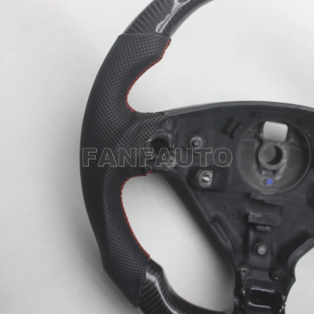 Replacement D Shape Real Carbon Fiber Steering Wheel with Leather for Opel Astra G 1998-2009