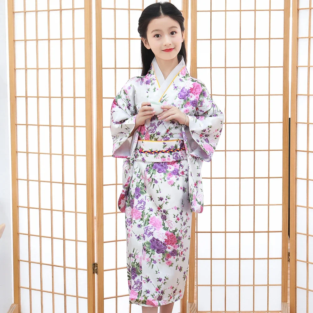 Kimono japonés rojo para niños y niñas, bata de baño con estampado de flores, ropa de rendimiento Yukata con Obitage, disfraz de Cosplay suave