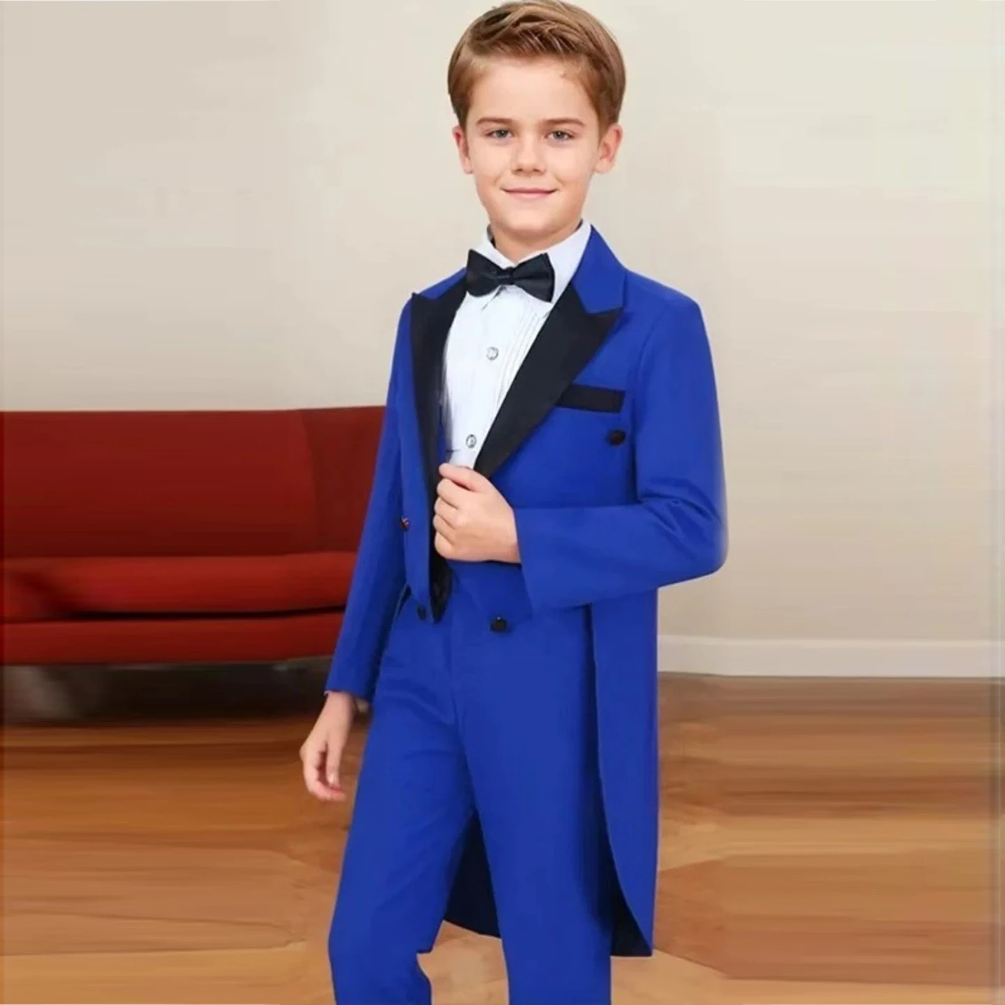 

Boys' Royal Blue Tailcoat Suit Set Formal and Elegant Long-Sleeved Suit Set Birthday Party and Wedding Suit Set for Dinner