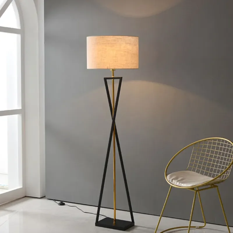 Modern LED Simple Creative Iron Floor Lamp Designer Stand Lamp Home Corner Living Room Bedroom Decor Led Night Standing Lamps