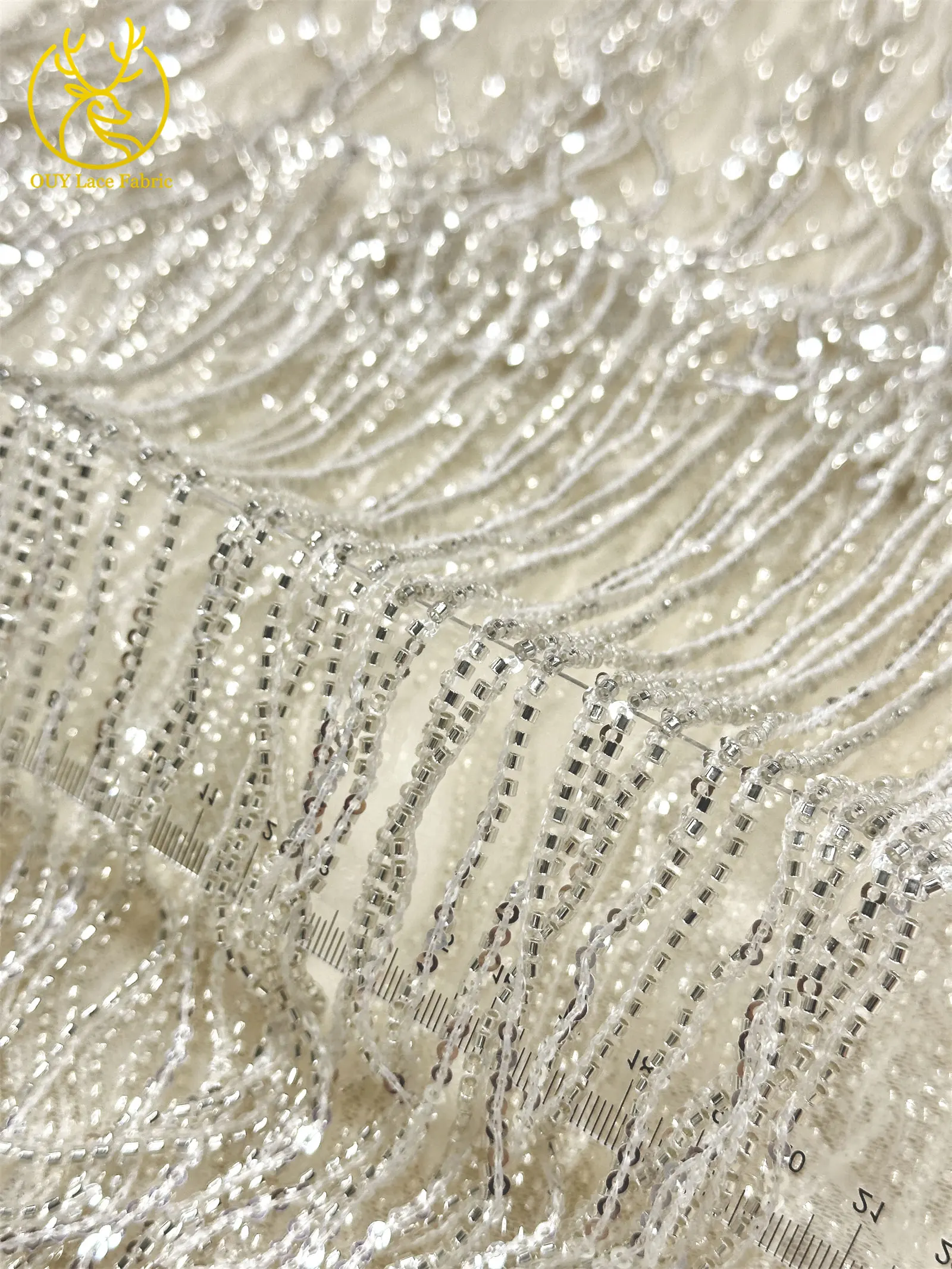 Weinroter nigerianischer 3D-Quasten-Perlen-Spitzenstoff, französischer Pailletten-Tüll-Spitzenstoff, afrikanischer Spitzenstoff für Damen, Hochzeitskleid, Nähen – Detail 15