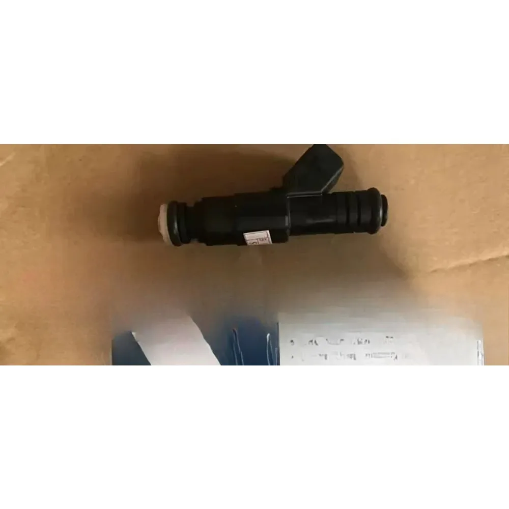

Four-hole Engine Fuel Injector Auto Parts Brand New Genuine for Buick GL8 Firstland Regal Century 2.5/3.0