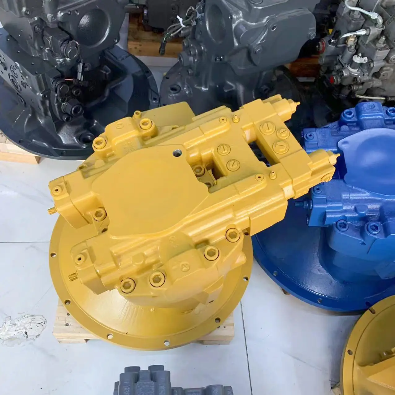 Excavator Main Pump Hydraulic Pump 330B 330CL 330C A8VO200 A8V0160 250-2564 2160039 216-0039 for CAT