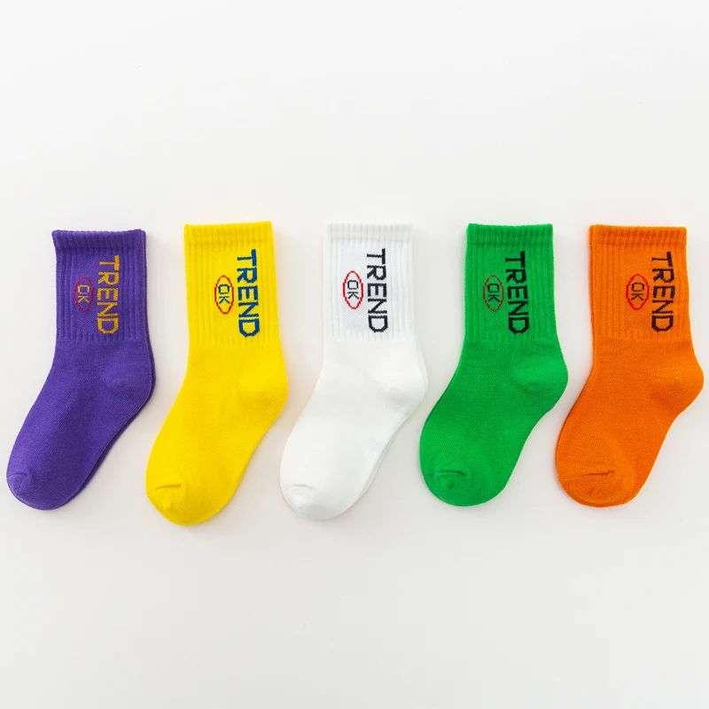 Children's Socks Boys and Girls Medium Length Socks Letters Trendy Big Children's and Students' Sports Socks