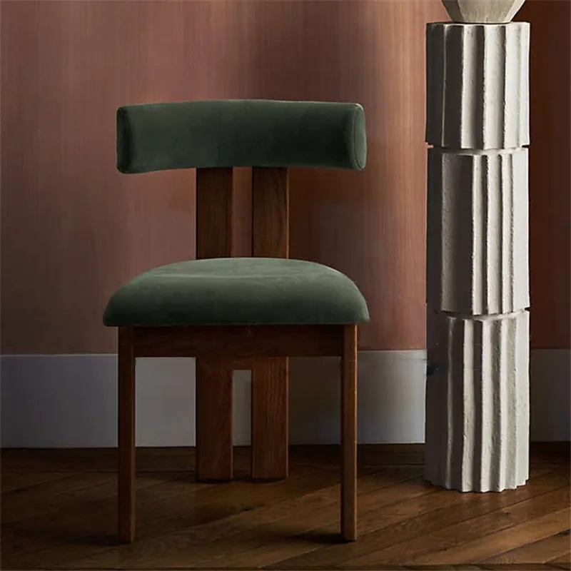 Medieval dining chair