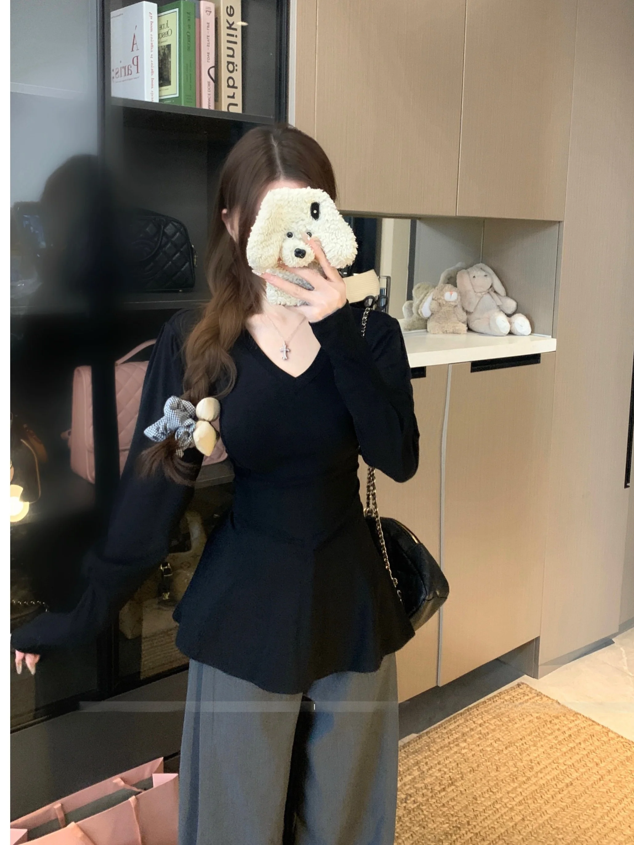 

Женская черная футболка больших размеров с длинным рукавом и V-образным вырезом, с эффектом утяжки талии, осенне-зимняя, модная, повседневная, удобная