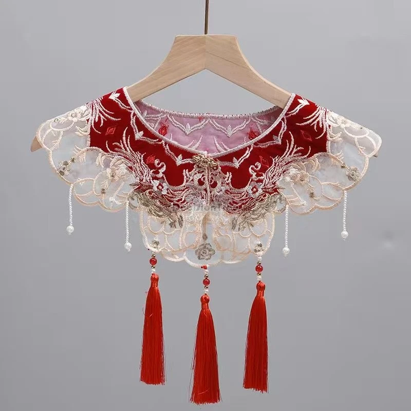 

2024 chinese ming dynasty wome hanfu cloud shoulder red embroidery tassel shawl hanfu accessories embroidered false collar w810