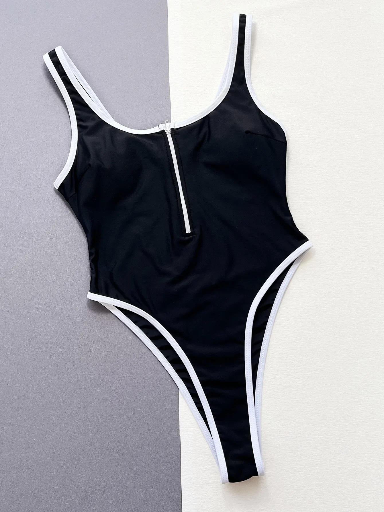 Sexy Zipper Black White Patchwork Swimsuit One Piece Thong Bikinis Swimwear Swimsuits Beach Outfits Bodysuit Biquini Tankini
