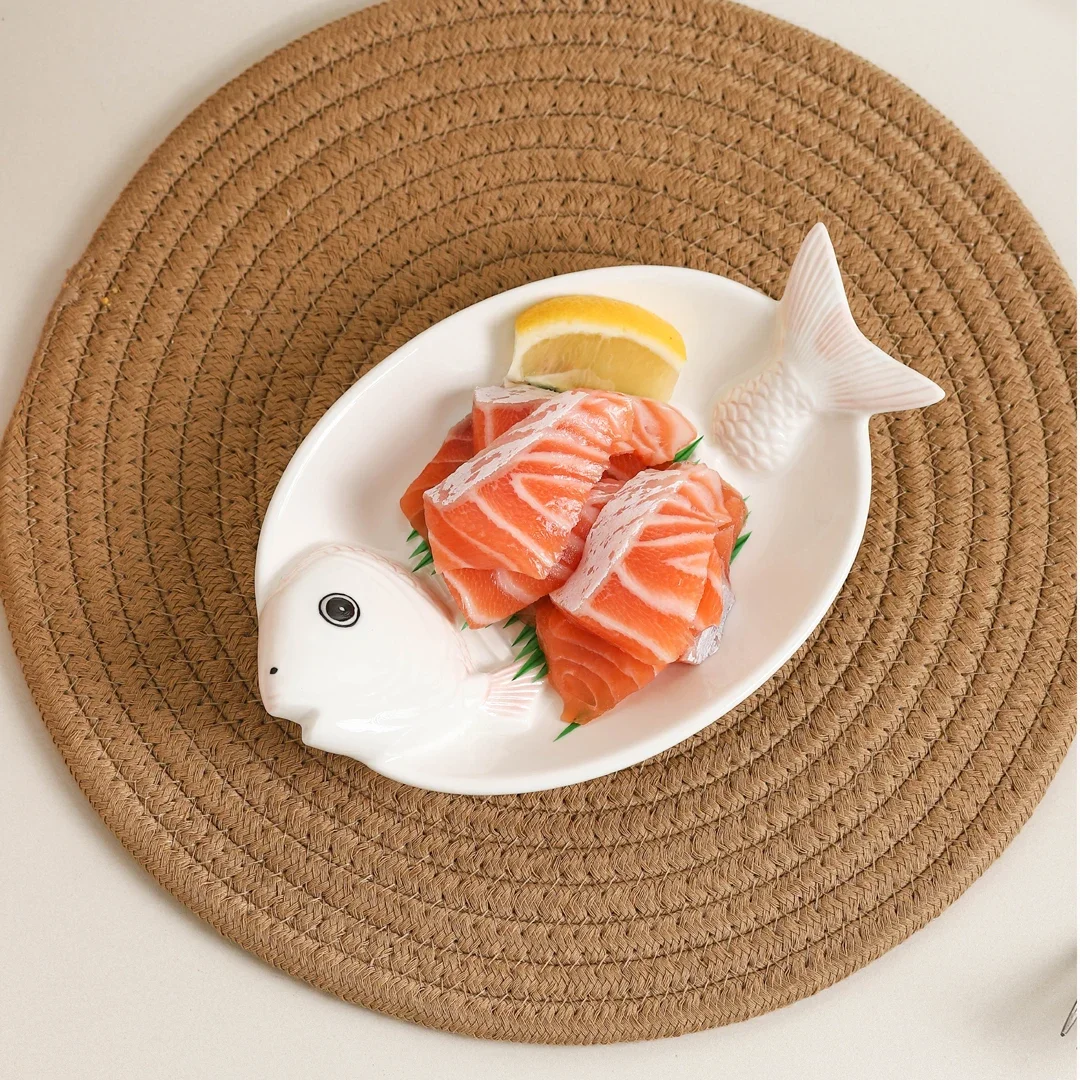 Underglaze Color Fish Shaped Sushi Plate Japanese Cute Restaurant Ceramic Tableware Creative Home Salmon Sashimi Plates