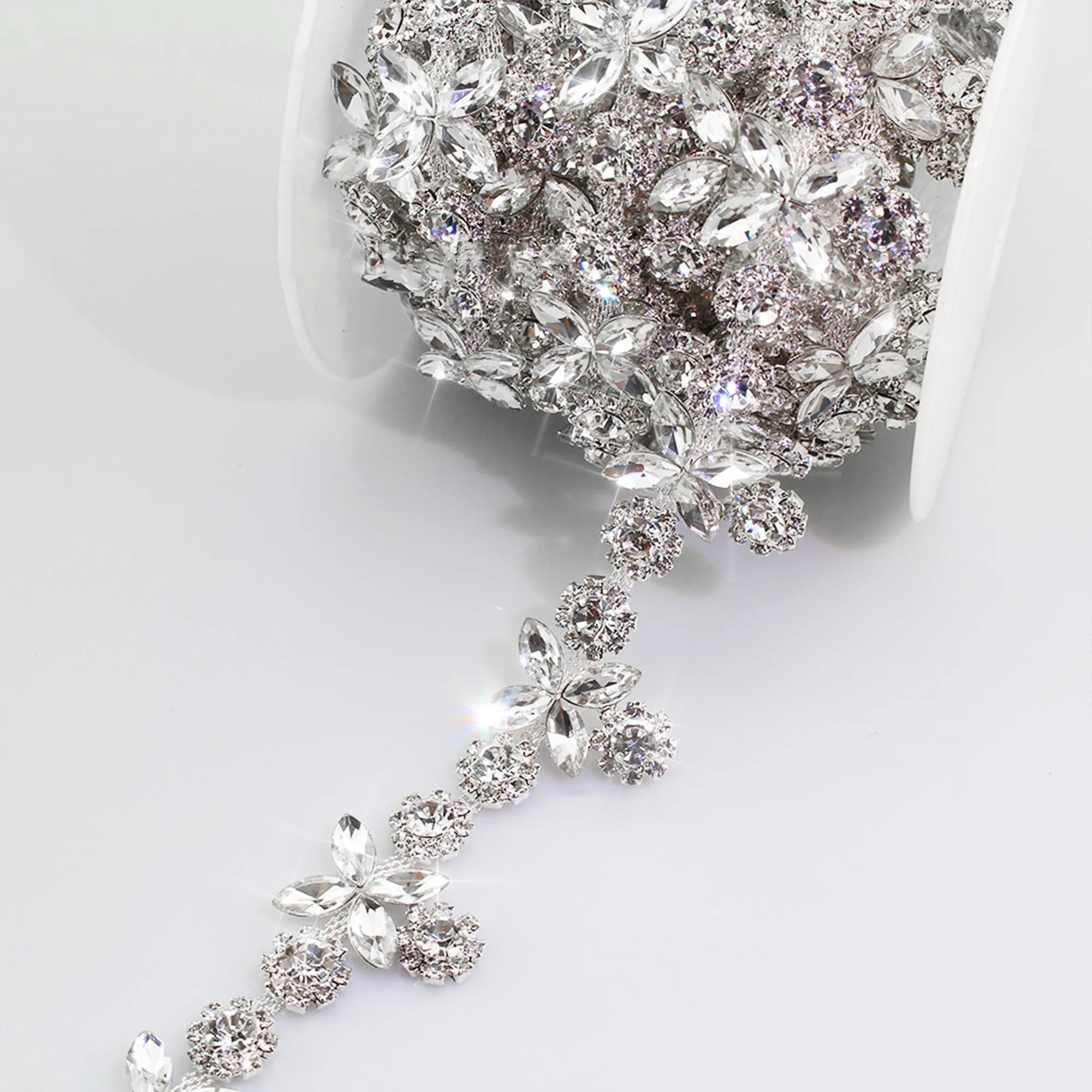 

Цепочка со стразами в форме листа — сверкающая своими руками для платьев, костюмов, поделок | 1 ярд на обслуживание(≈91см)