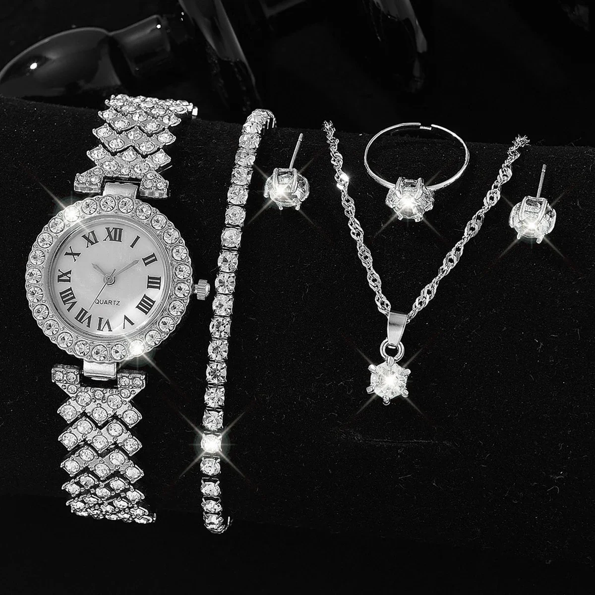 1 pcs women's Roman watch alloy diamond quartz watch set with 5 pcs of accessories for women
