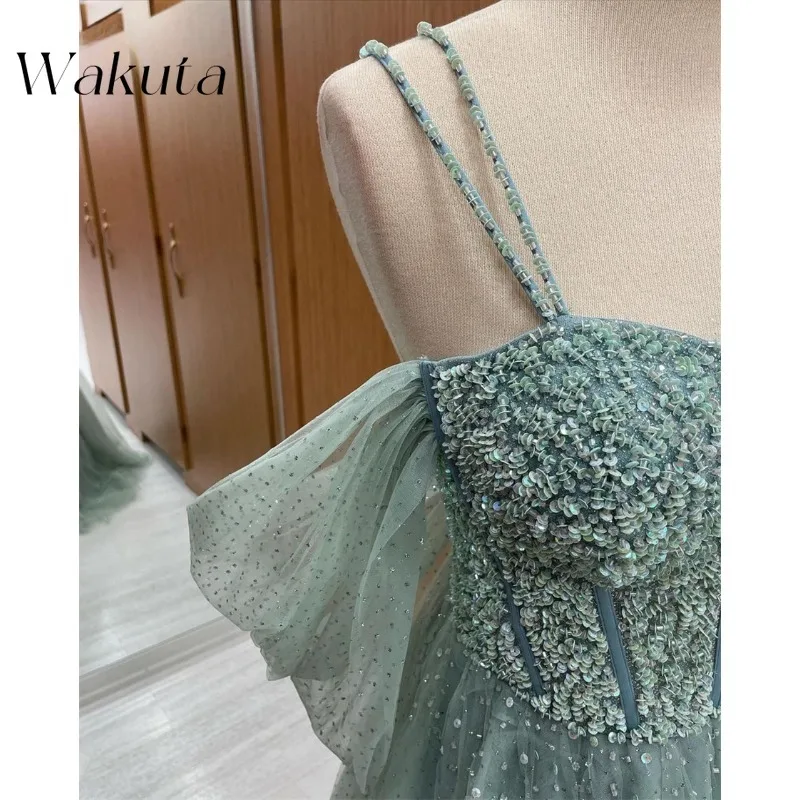 Wakuta Stand Out Wunderschöne Mint Glitter A-Linie Prom Vestidos Funkelnde Spaghettiträger Kristallkleider für Frauen Luxus Designer