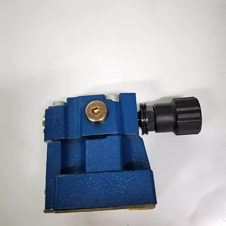 DR10-5-5X/200YM صمام تخفيض الضغط الهيدروليكي الذي يعمل طيارًا DR10 DR20 DR30 سلسلة صمام تخفيف الضغط #4