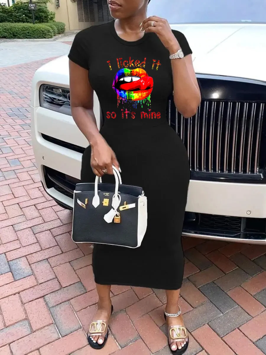 夏黒のセクシーなドレスの女性の赤いリップレタープリントカジュアルスリムフィット半袖ラウンドネック Tシャツミニドレス