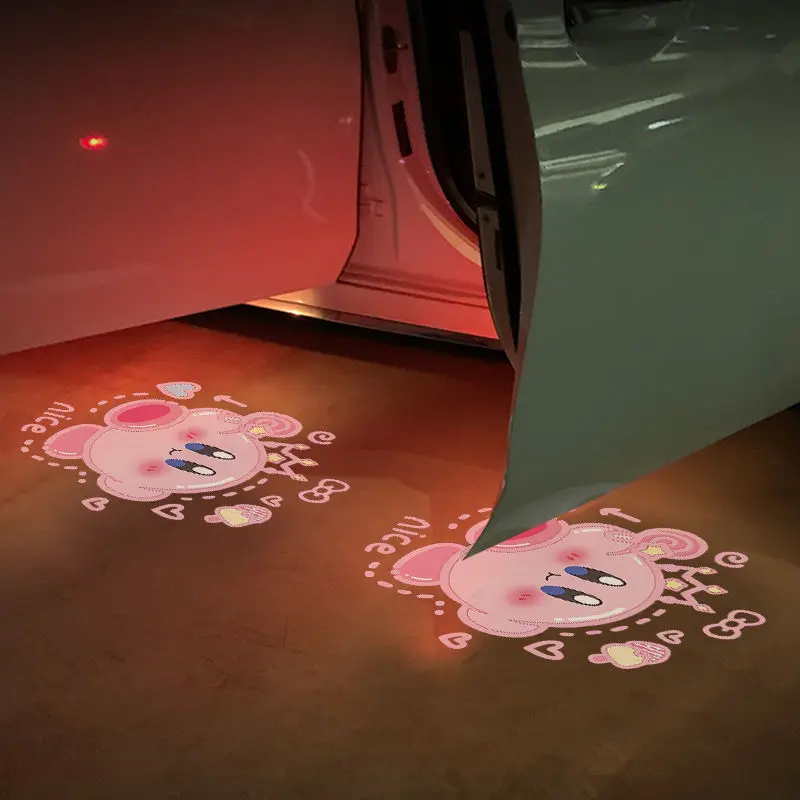 أضواء باب السيارة كيربي ترحيب ضوء LED التحكم المغناطيسي USB شحن السيارات فتح الباب آمنة المضادة للتصادم مصباح إشارة الطوارئ