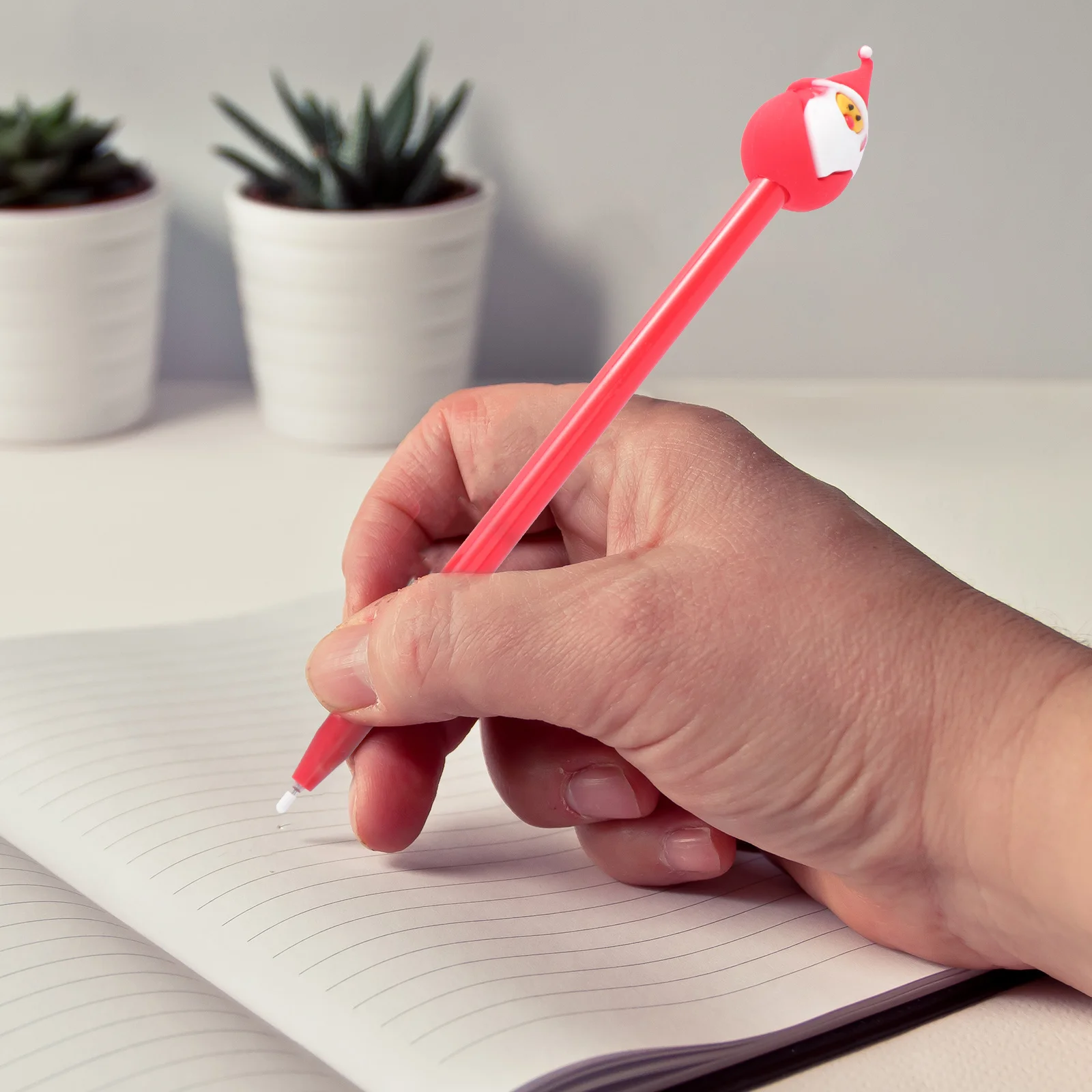 

3Pcs 0.5mm Black Ink Pens Holiday Santa Claus Design Smooth Pens Perfect for Gifting Christmas Stationery School