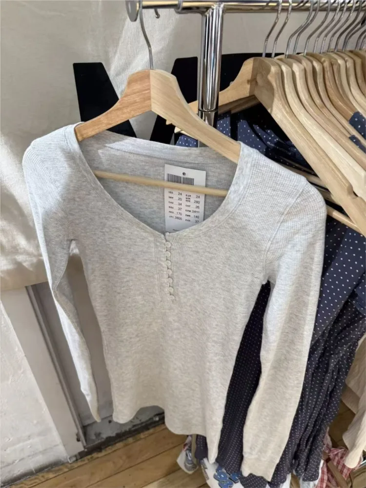 

Waffle Button Gray Long Sleeve Tee Women Autumn Cotton Buttons Slim TShirt Zelly Tops Shoujo Clothes Simple Basic Sweet T-shirts