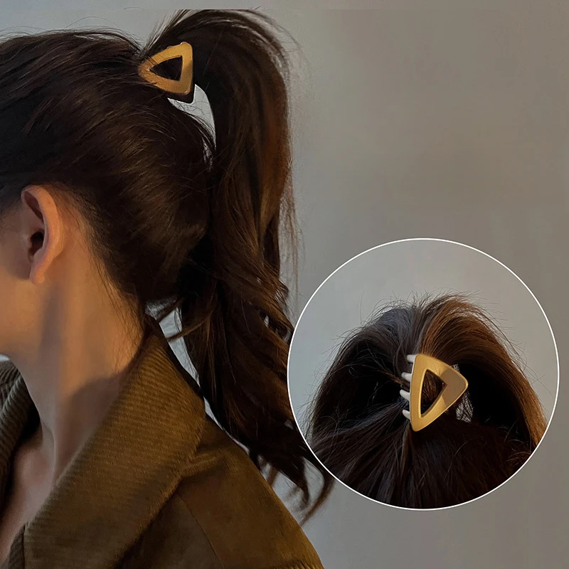 Elegant Frosted Resin Ponytail Grab Clip Vintage Hairpin Hair Clip Women Triangle Ponytail Barrettes Hairgrip Hair Accessories