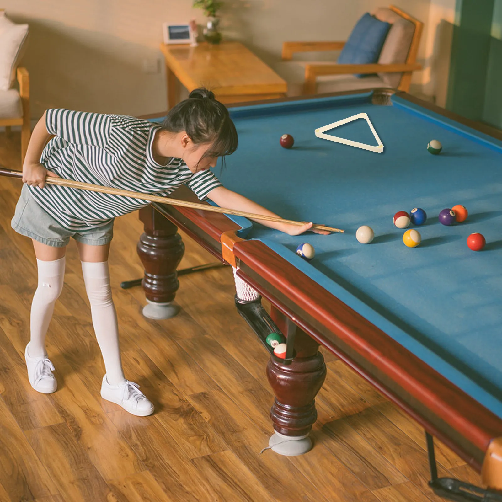 

1Pcs Triangle Billiard Rack Premium ABS Material Non-Scratch Surface Sturdy Lightweight Design for Pool Snooker Game Room