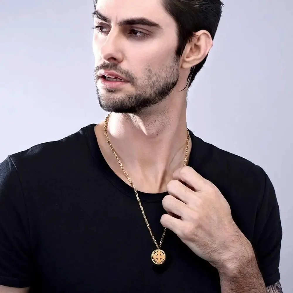 U7 37mm Round Perfume Diffuser Necklace for Man Woman Stainless Steel Essential Oil Locket Aromatherapy Anxiety Relief Jewelry