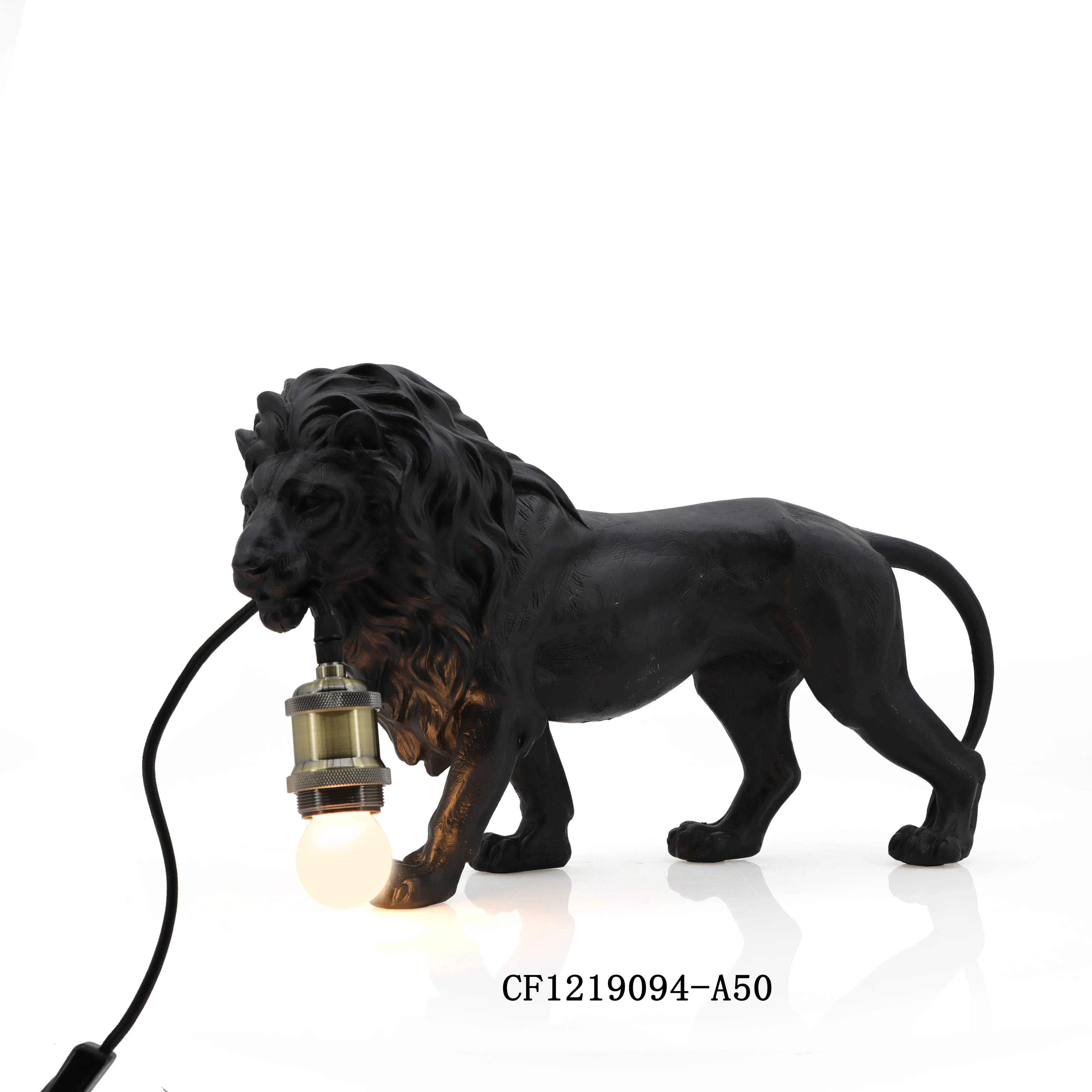 Wholesaler Lighting Antique Lamp 3D Resin Animal  Lion Statue Art For Home Decor Table Light