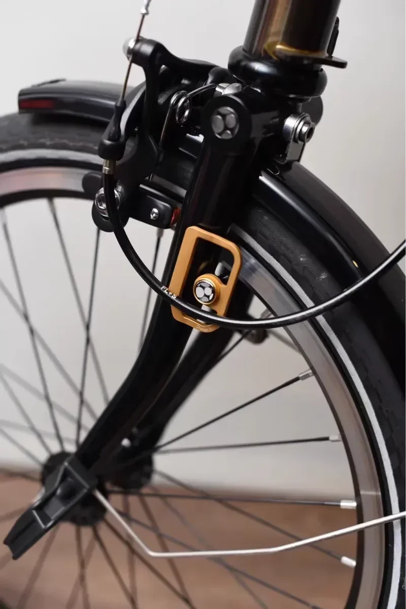 COLORPLUS para horquilla delantera Brompton, placa deflectora de alambre de aleación de aluminio, solo modelo E