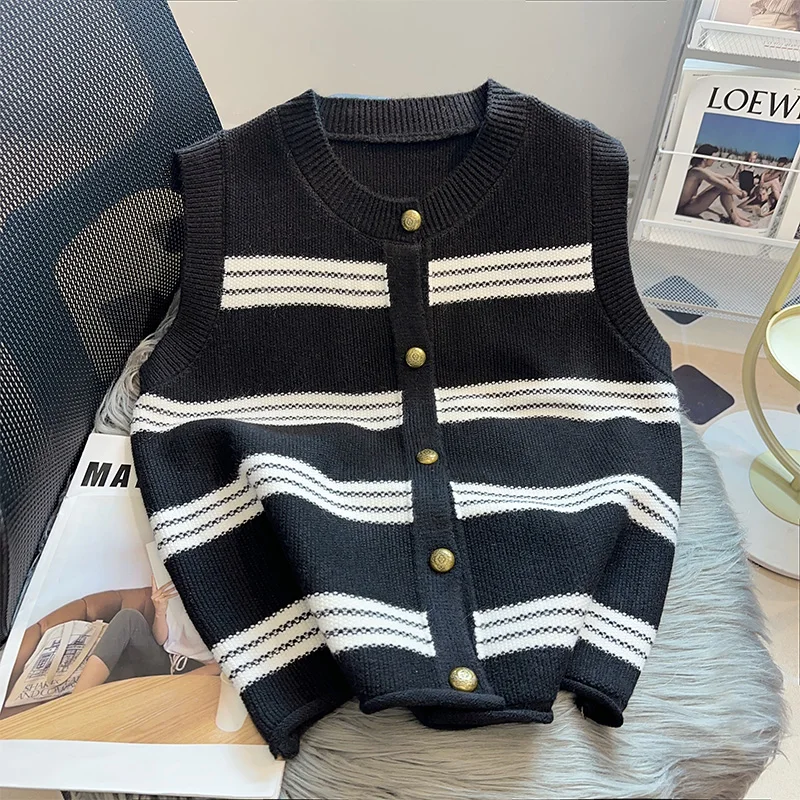 Striped knitted Vest Sweater Women's Autumn 2024 New Fashion O-Neck Sleeveless Coat Elegant Single Breasted Cardigan Top