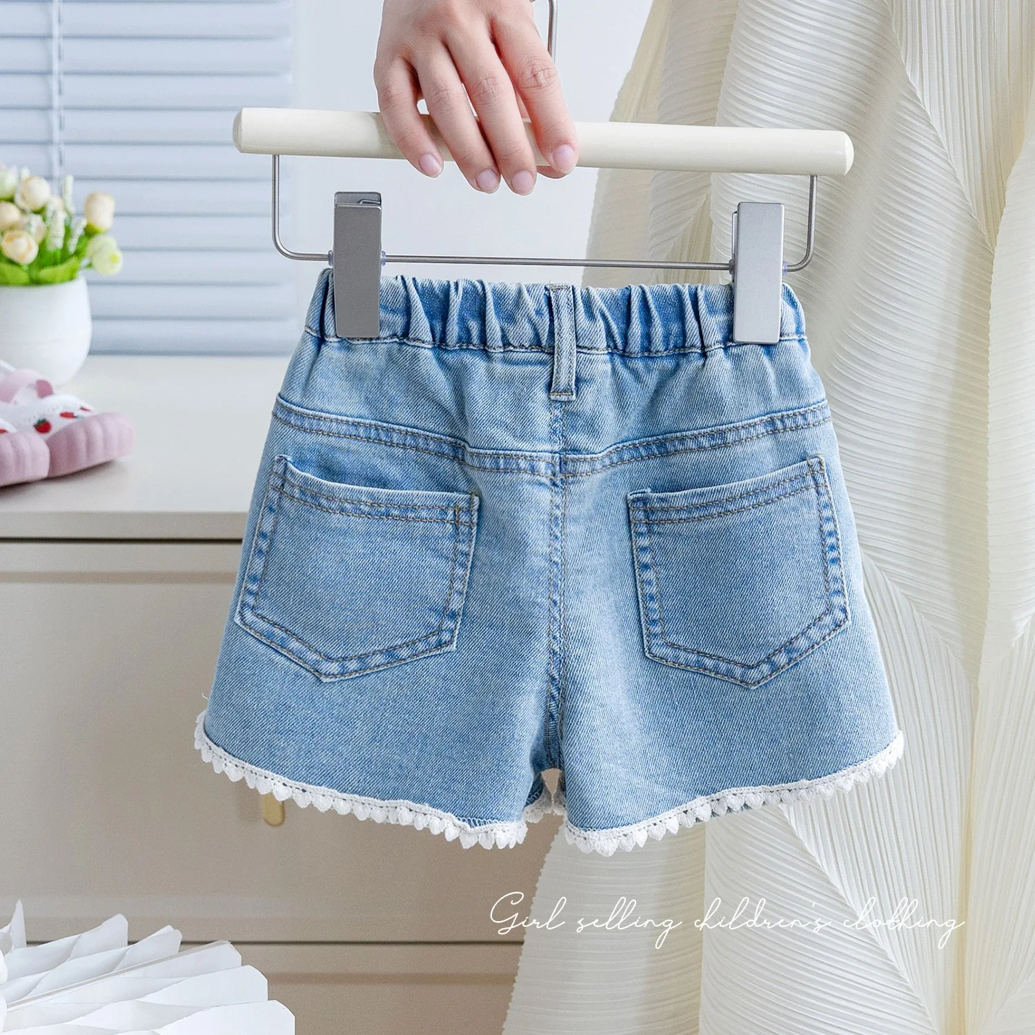 Baby Girls Heart Denim Shorts Kids Summer Clothes 2024 New Korean Children Versatile Loose Short Pants 2-6Years Old ﻿