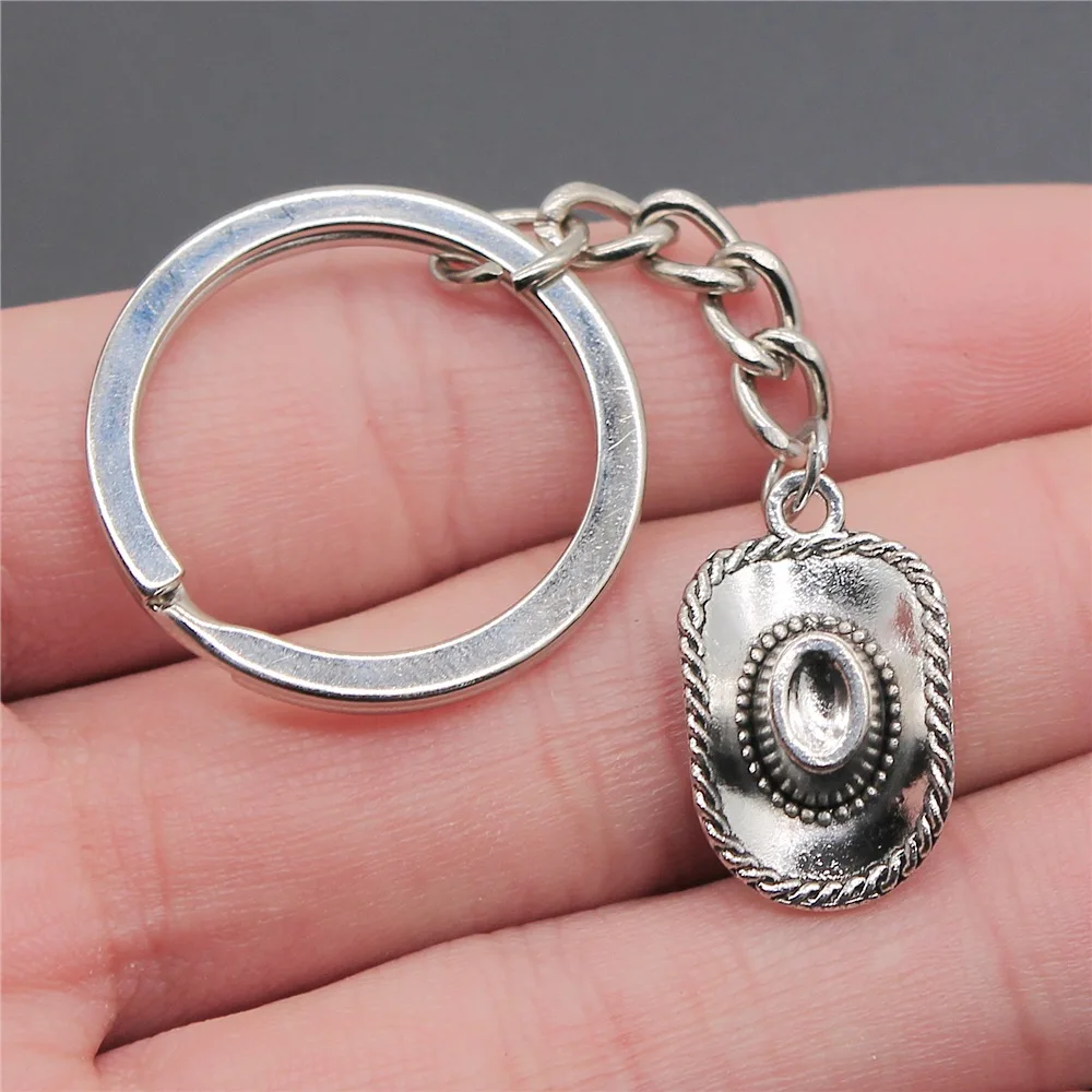  Men Keychain Vintage 2 Colors 23x13mm 3D Cowboy Hat Pendant Souvenirs Gift