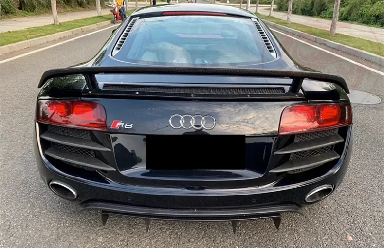 For Audi R8 V8 V10 2008-2015 High Quality Carbon Fiber Car Bumper Front Lip Rear Diffuser Spoiler Side Skirt Body Kit