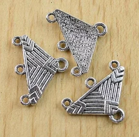 

10pcs 20x27mm Alloy accessories tibetan silver triangle connectors for jewelry findings HWH0554