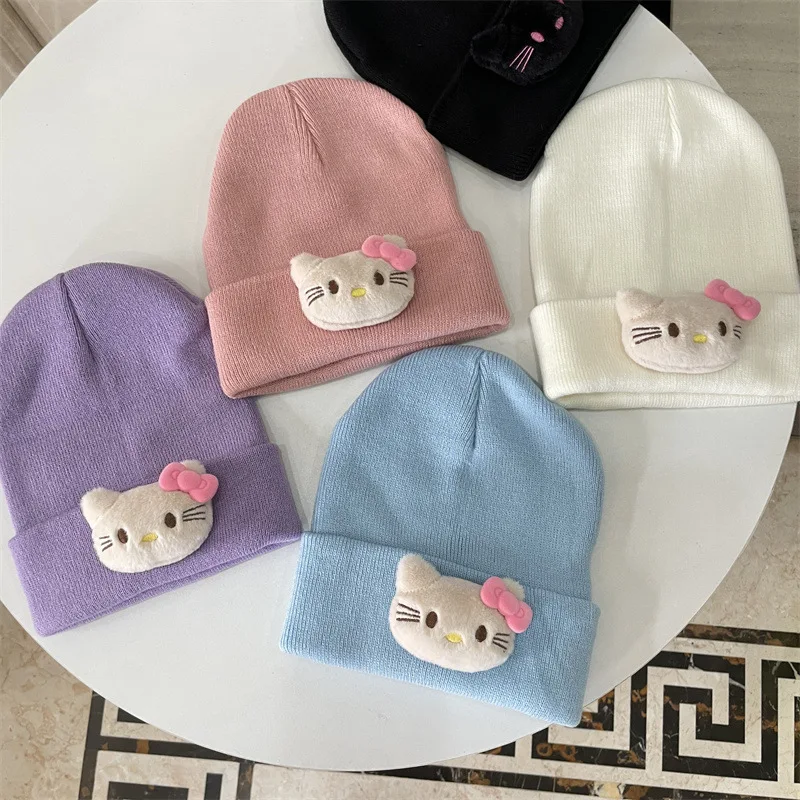 قبعة أطفال محبوكة مطرزة من Hello Kitty كارتونية أمريكية شعبية للخريف والشتاء قبعة دافئة للعطلات وهدية عيد الميلاد