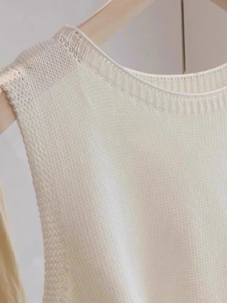 

New Advanced Korean Style Casual Sleeveless White Ice Silk Knitted Vest Women Anti Aging Summer Shoulder Top Thin