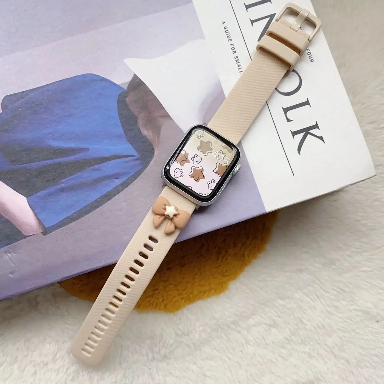 Correa de goma con decoraciones para Apple Watch, pulsera de silicona de 38/42mm, 40/44mm para iWatch8 SE7 6 5 4 3 2 1 41/45mm 49Ultra