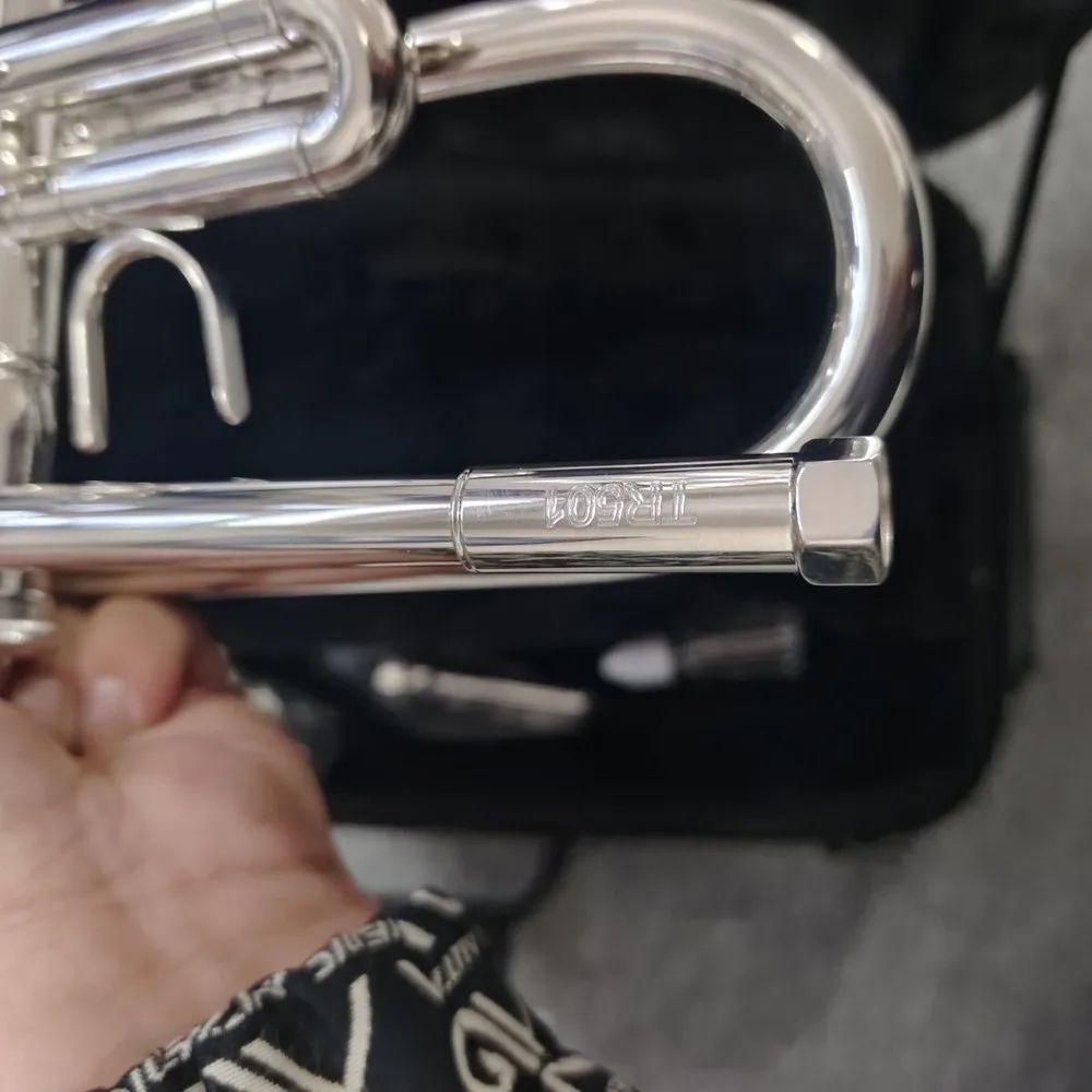 Nuevo Material profesional de cobre dorado para trompeta con revestimiento de plata # 2025 nuevo