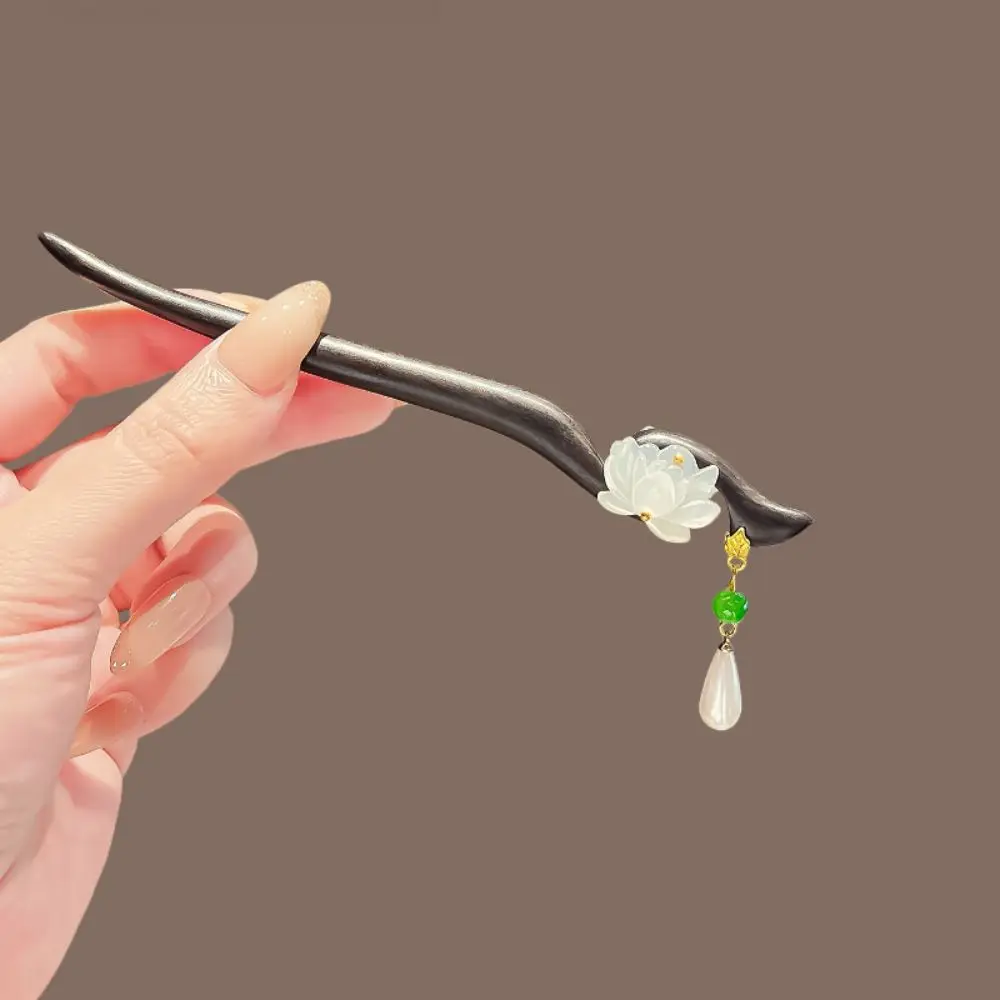Traditional Chinese Style Wood Hair Stick Elegant Floral Pattern Hair Accessory Tassel Detail Charming Girls Hair Fork Women